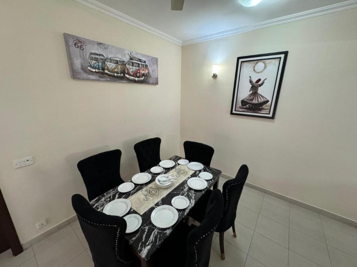 Thomas Guest House Исламабад Экстерьер фото
